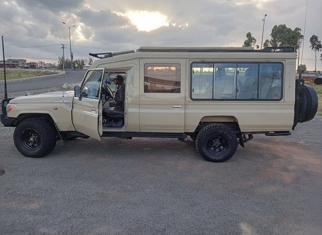 Our custom Toyota Land Cruiser on safari in Kenya